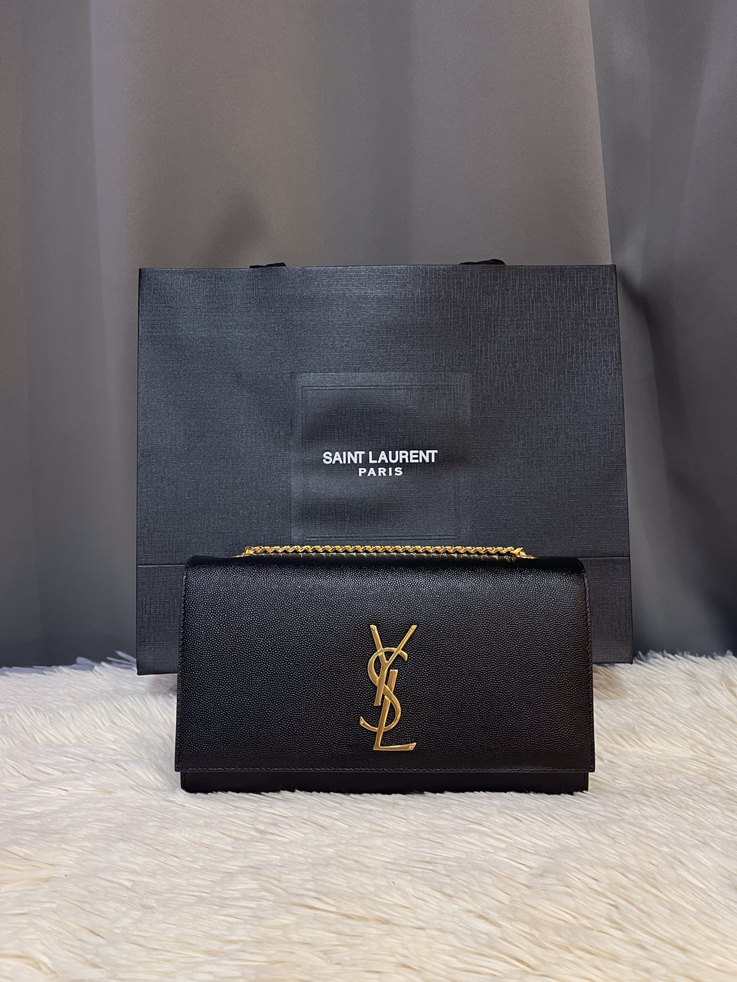 YSL 00069