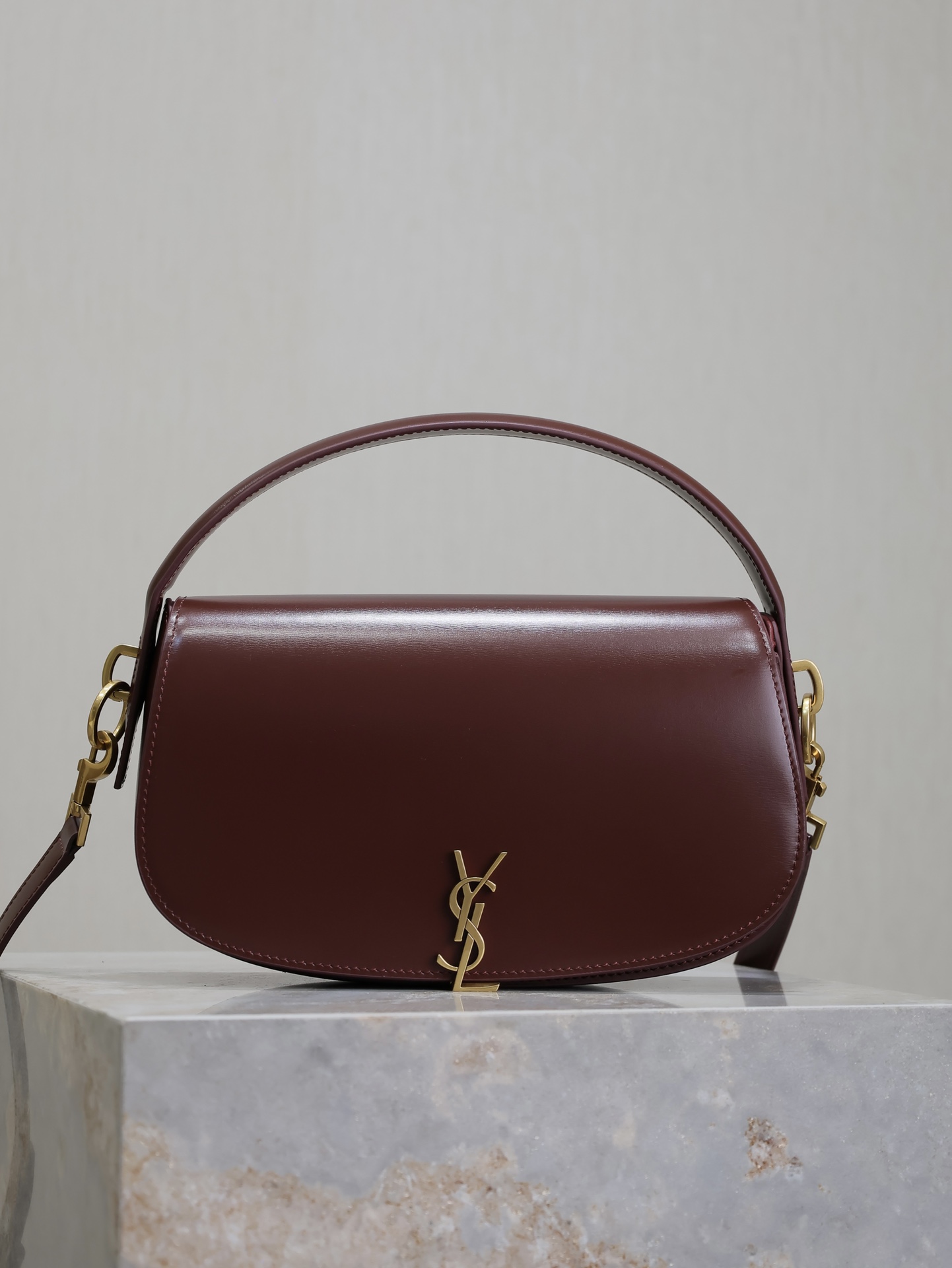 YSL  00079