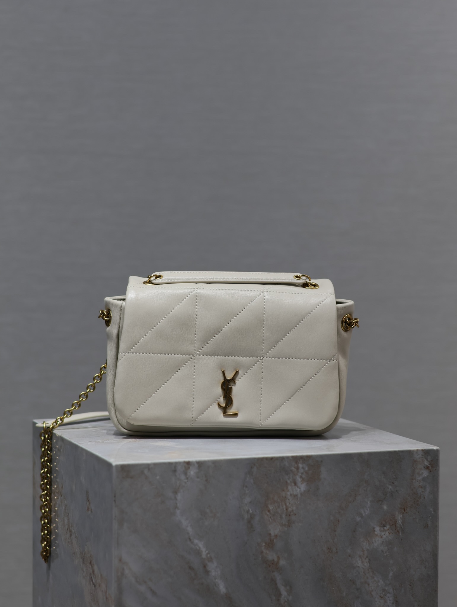 YSL  00099