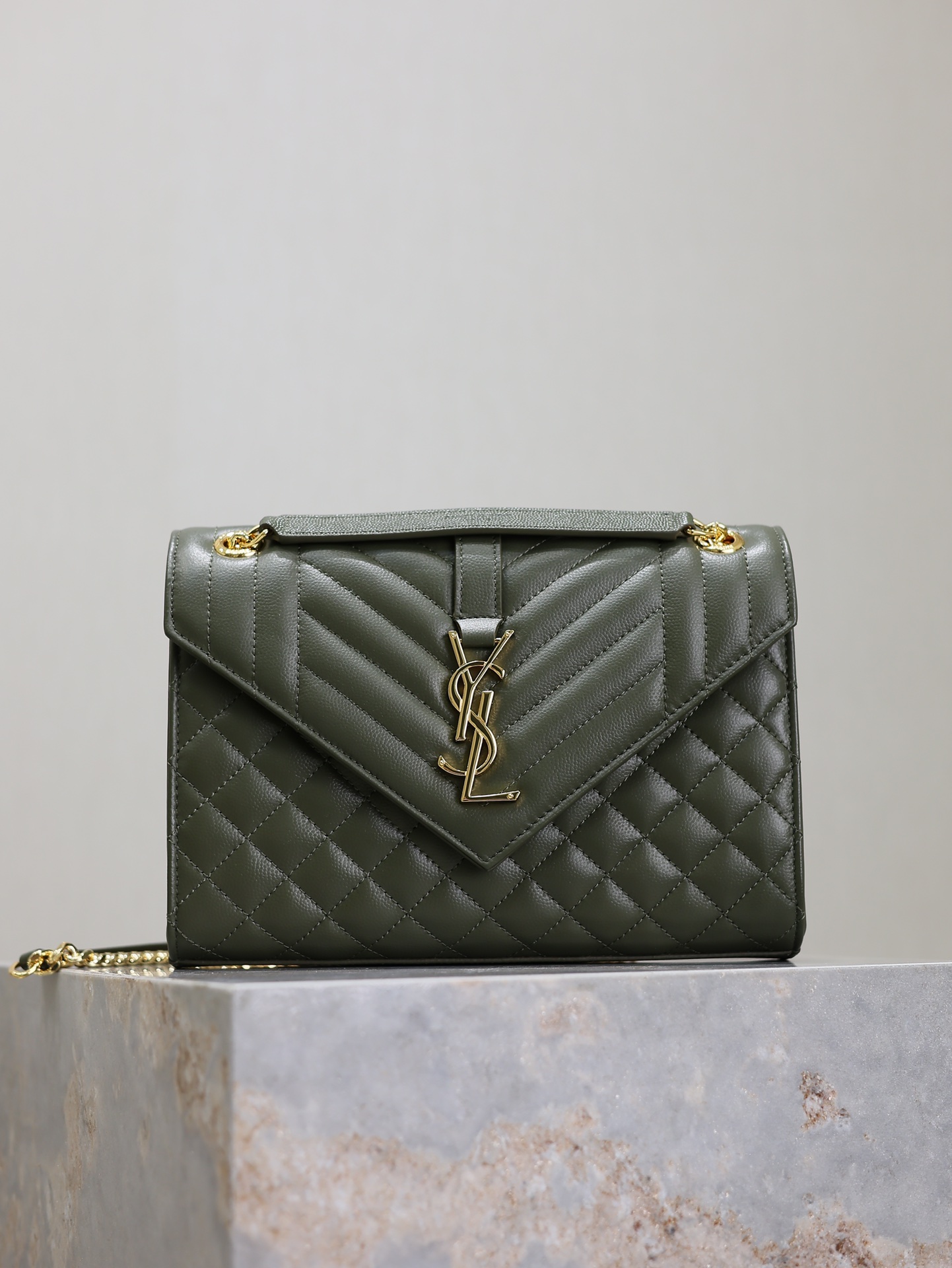 YSL  00299