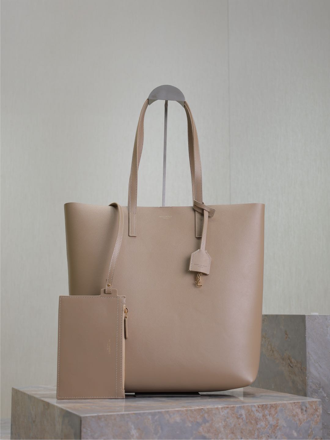 YSL  00299