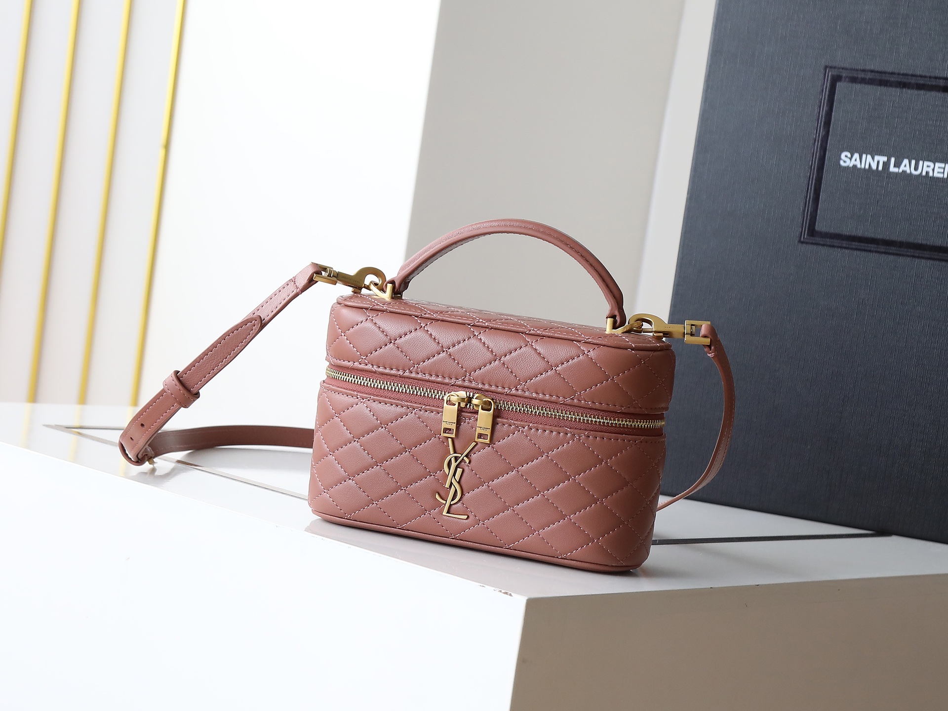 YSL 00299