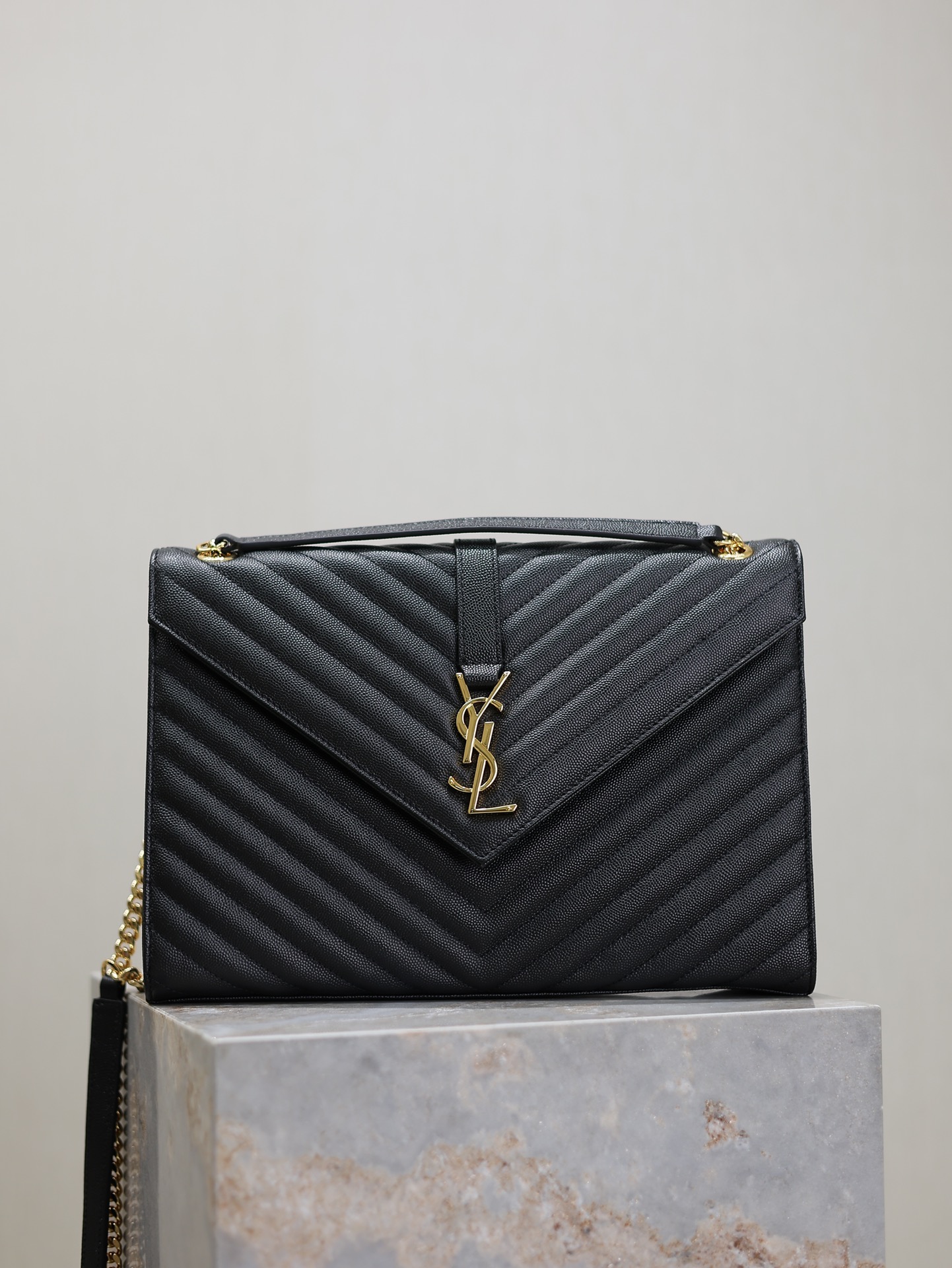 YSL  00329