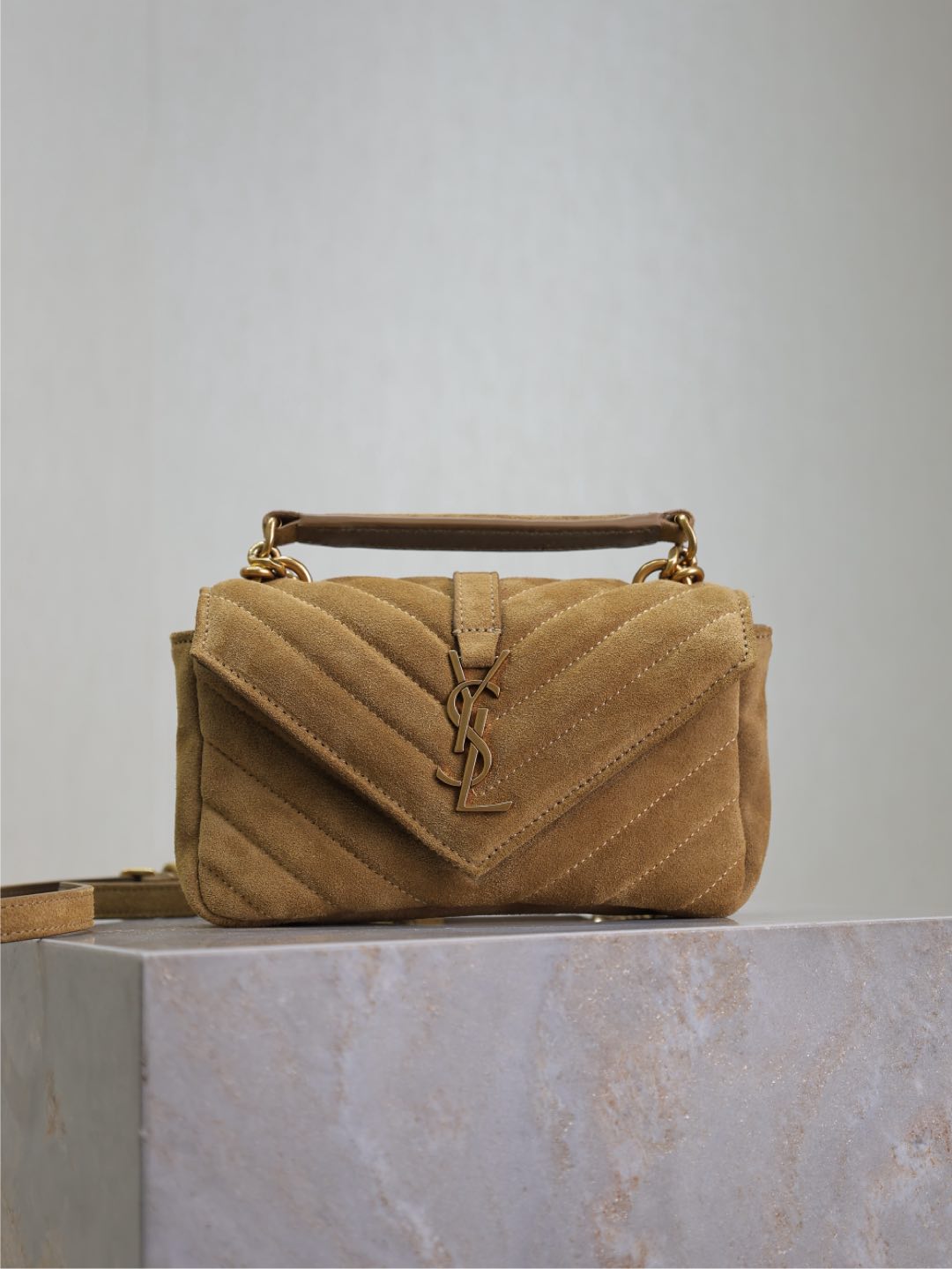 YSL  00369