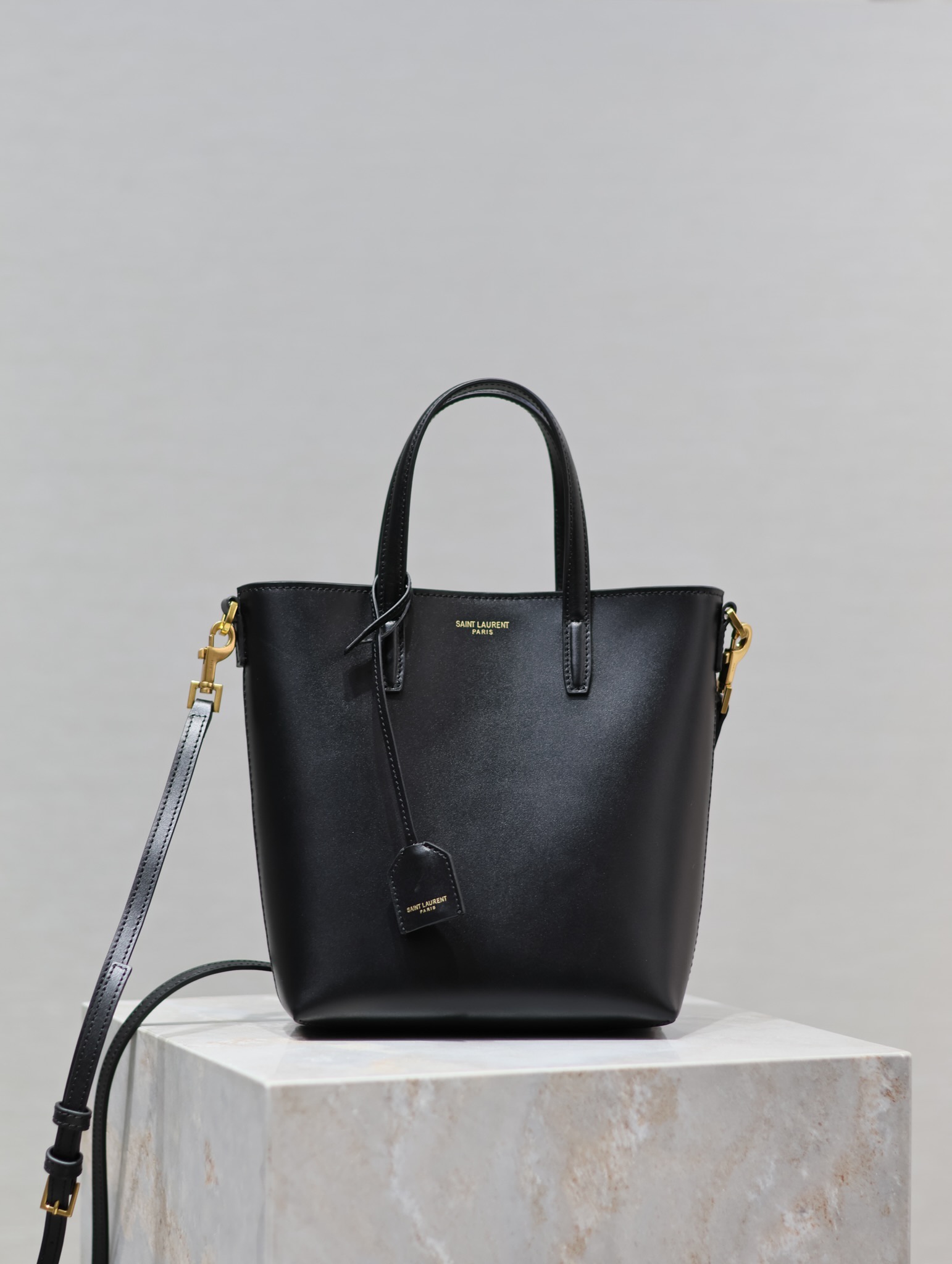 YSL  00389