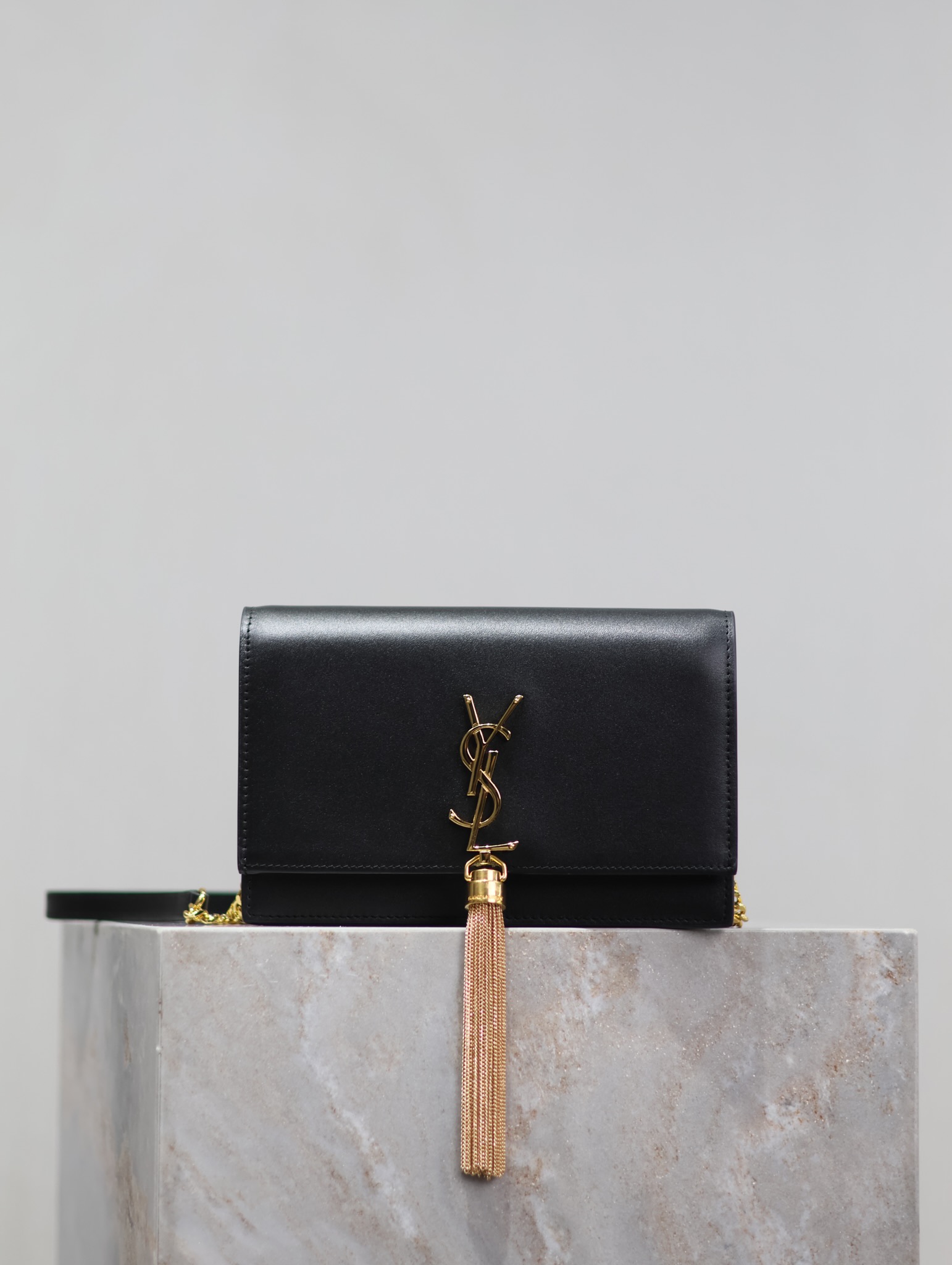 YSL  00539