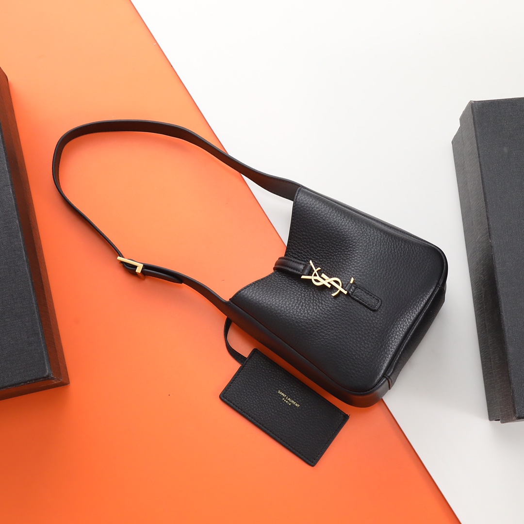 YSL  00569