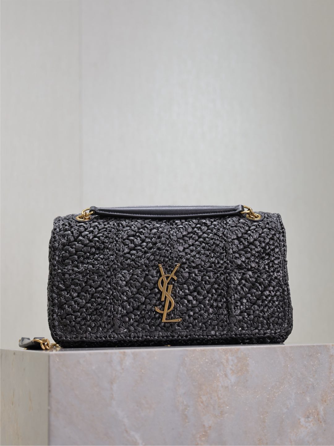 YSL  00569