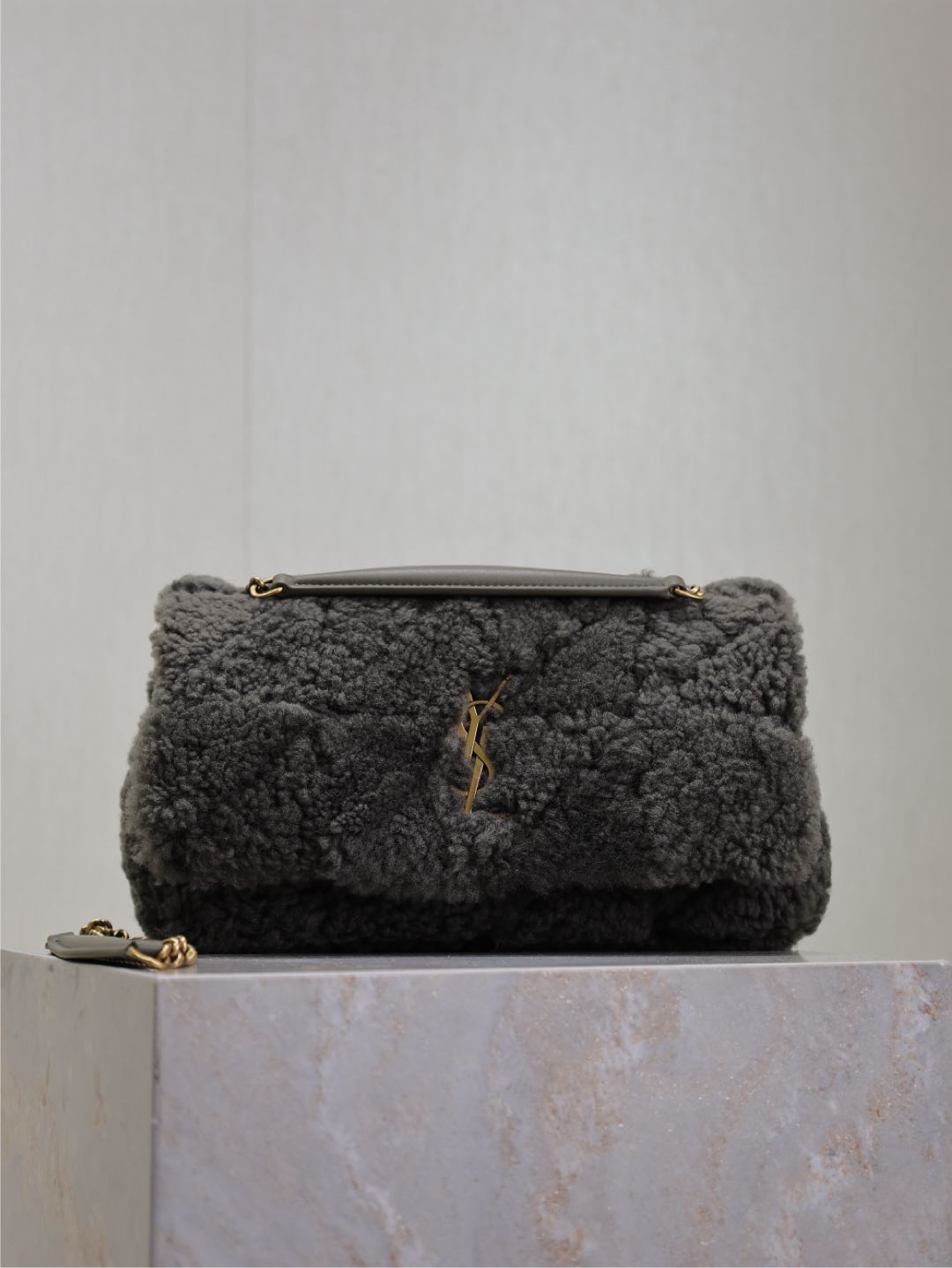 YSL 00879