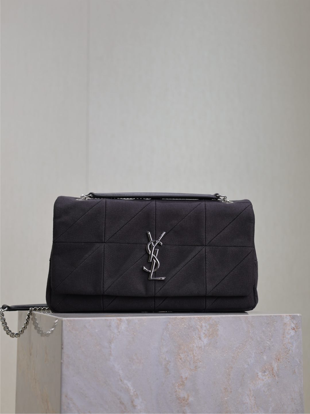 YSL 00989