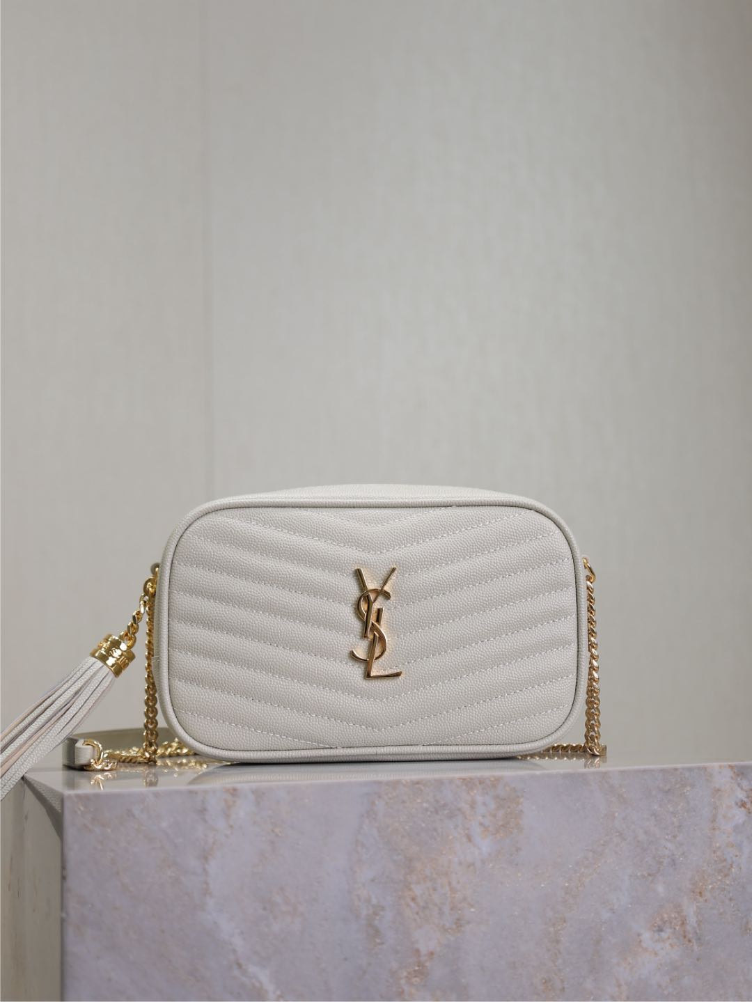 YSL 01109