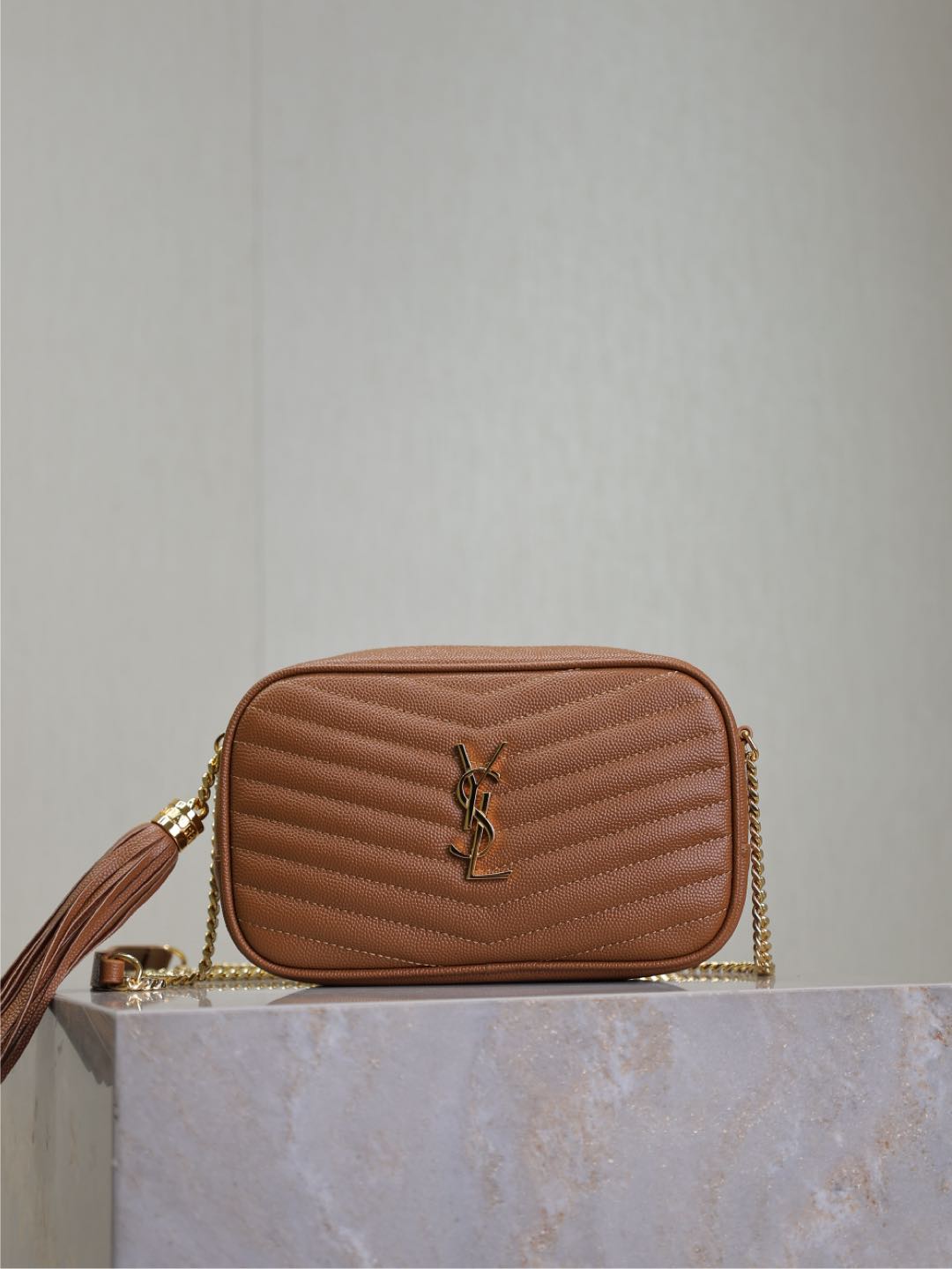 YSL 01129