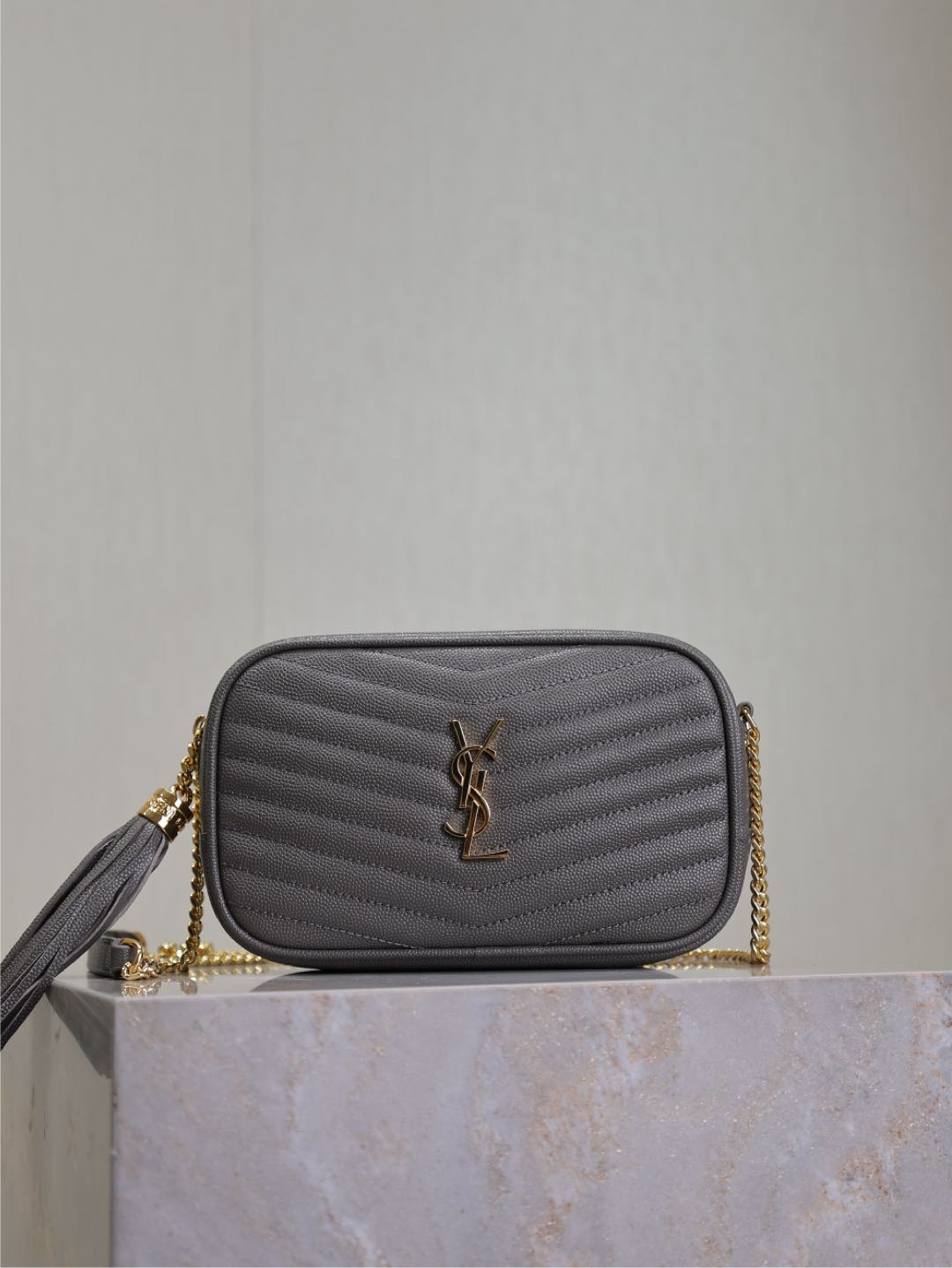 YSL 01139