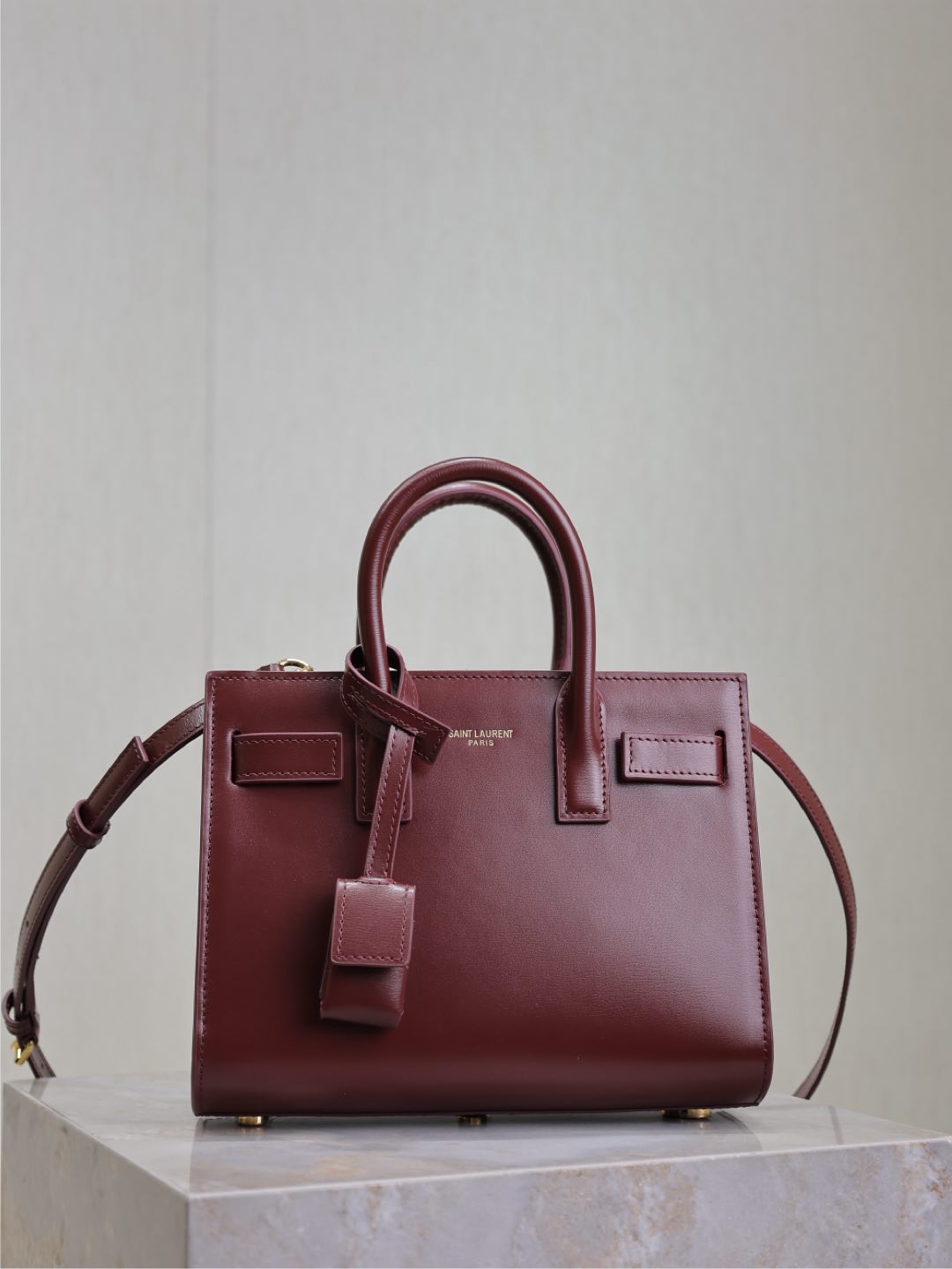 YSL 01519