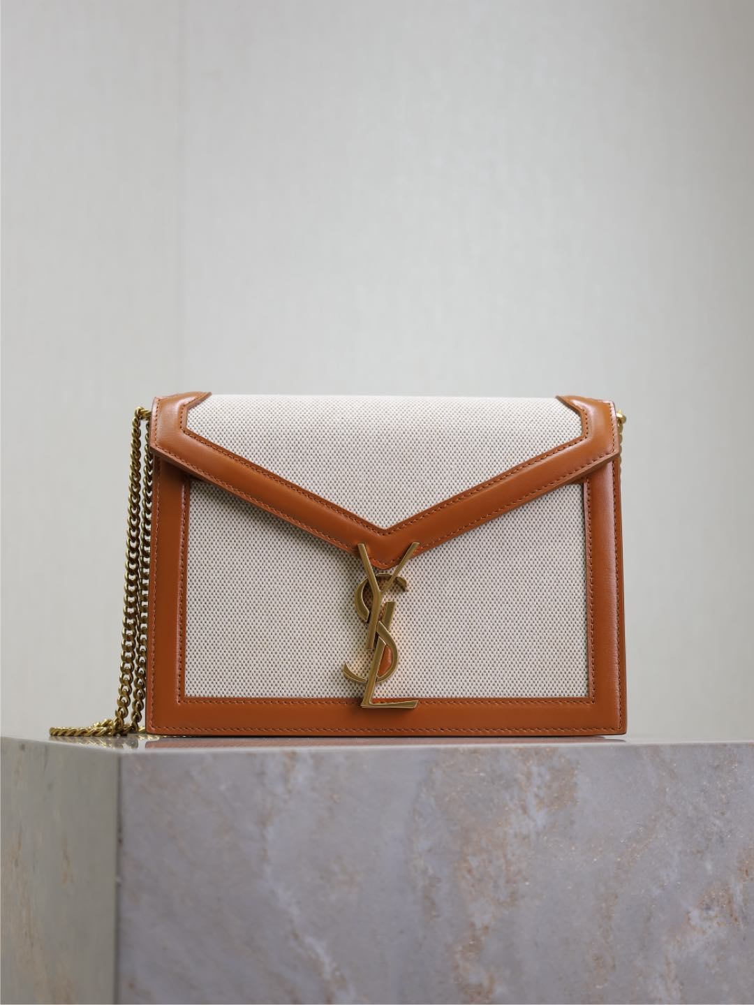 YSL 02009