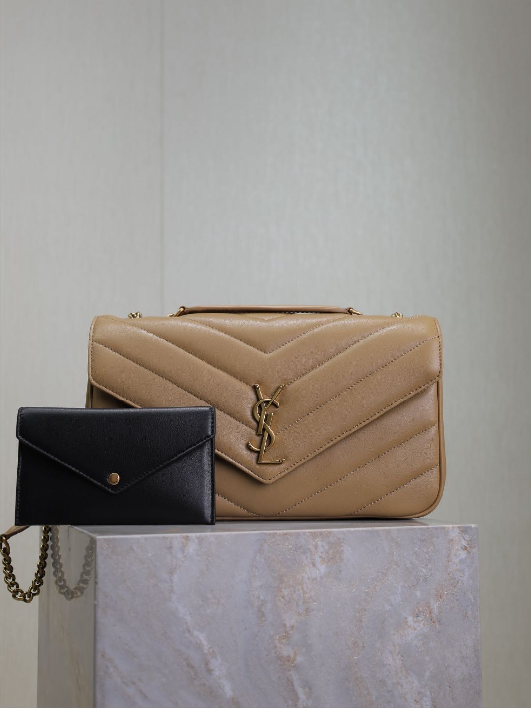 YSL 02129