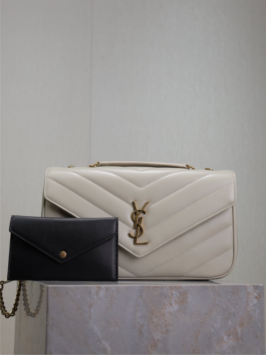 YSL 02159