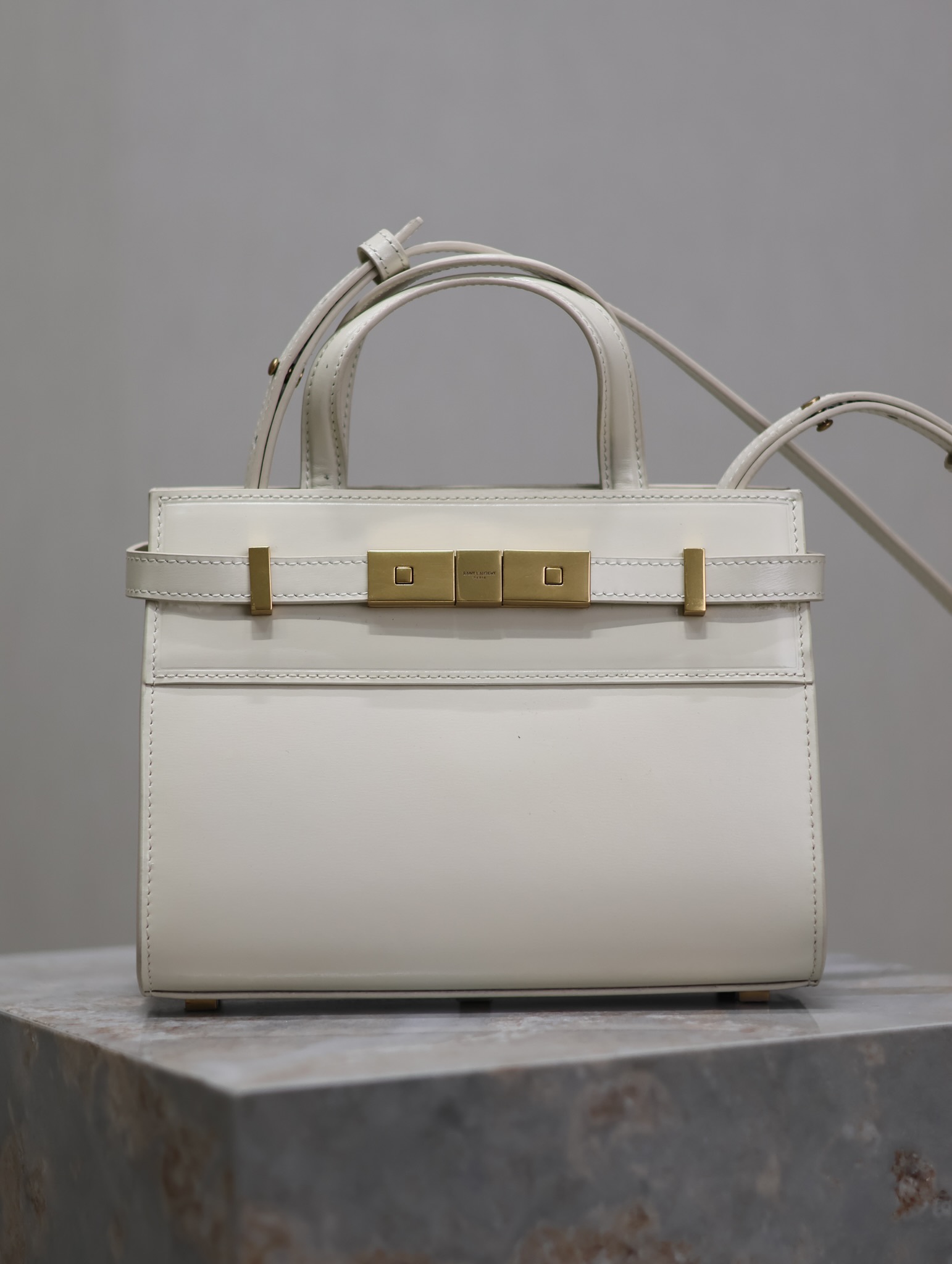 YSL 02299