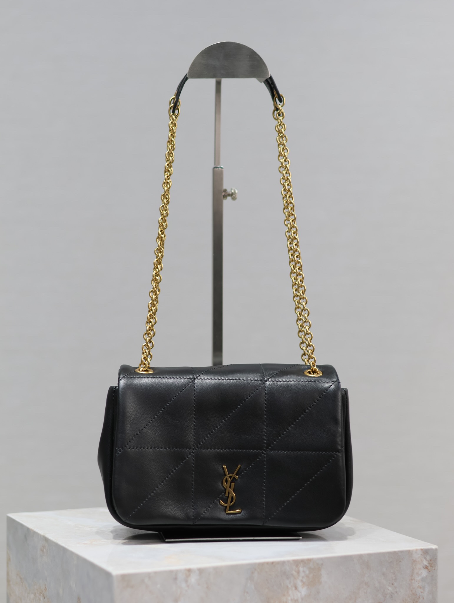 YSL 02409