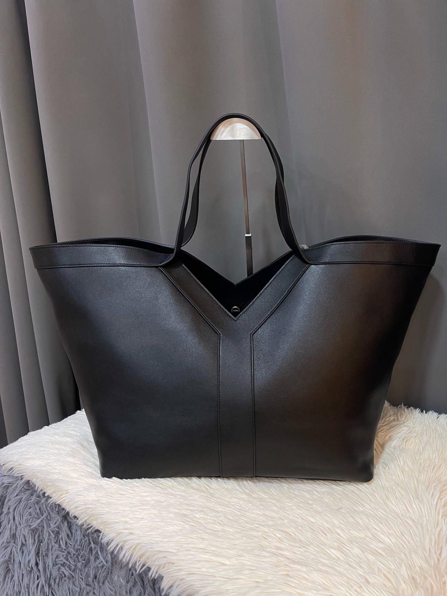 YSL  02609