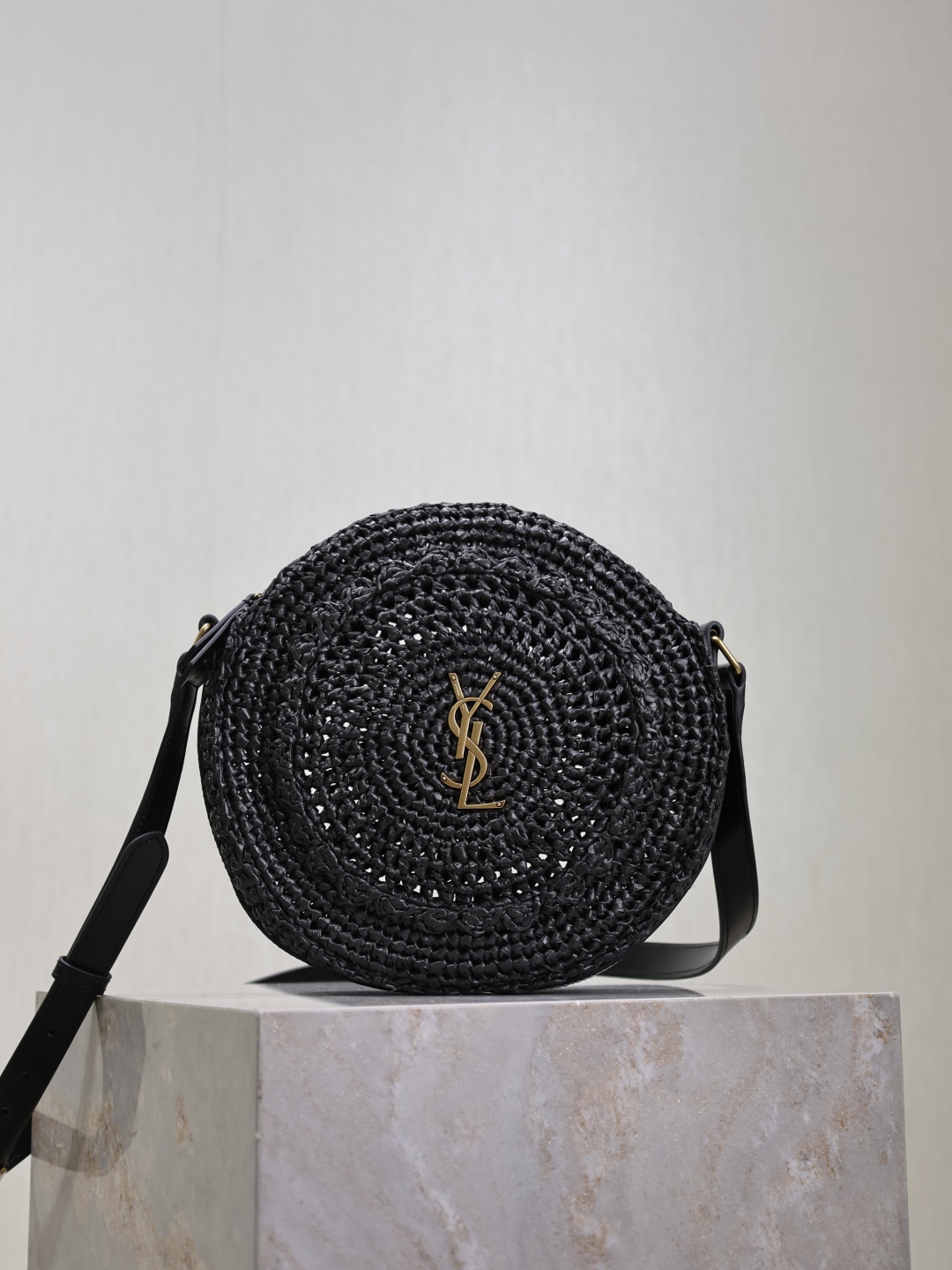 YSL  02638