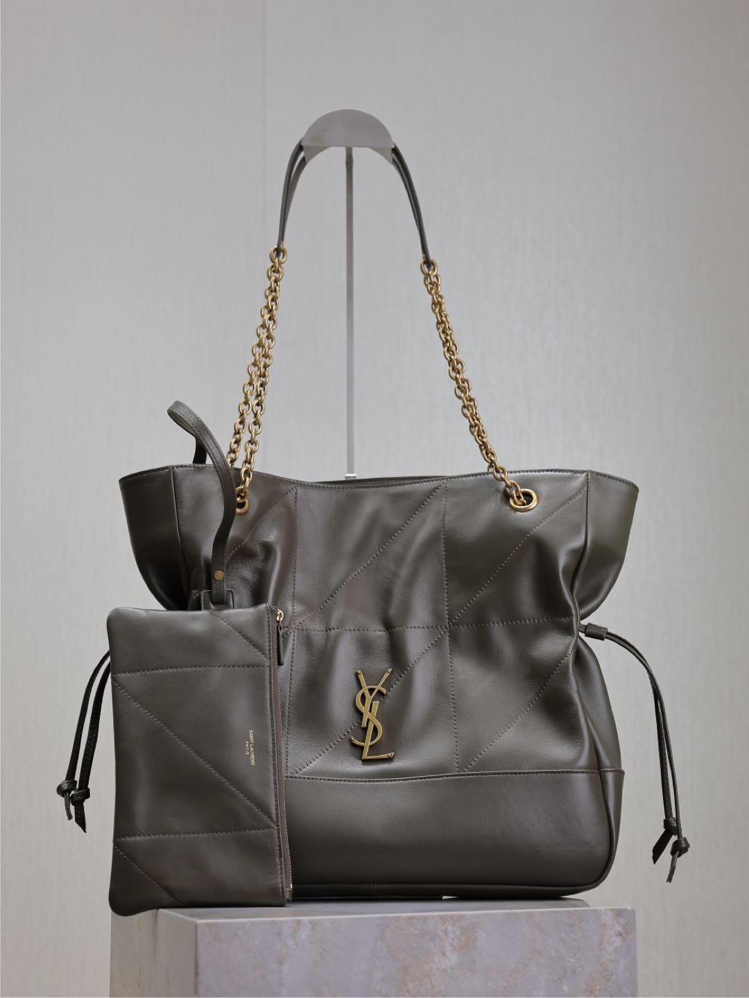 YSL 02749