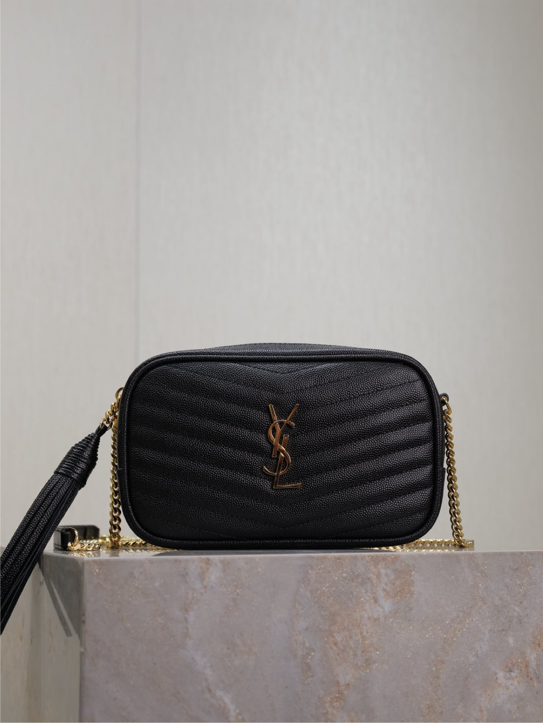 YSL  02839