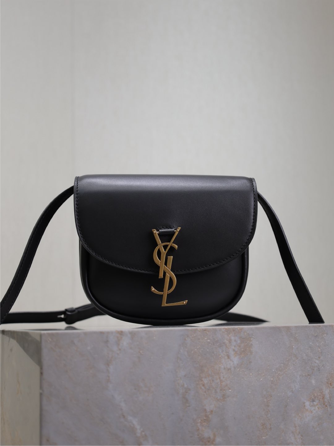 YSL 02859