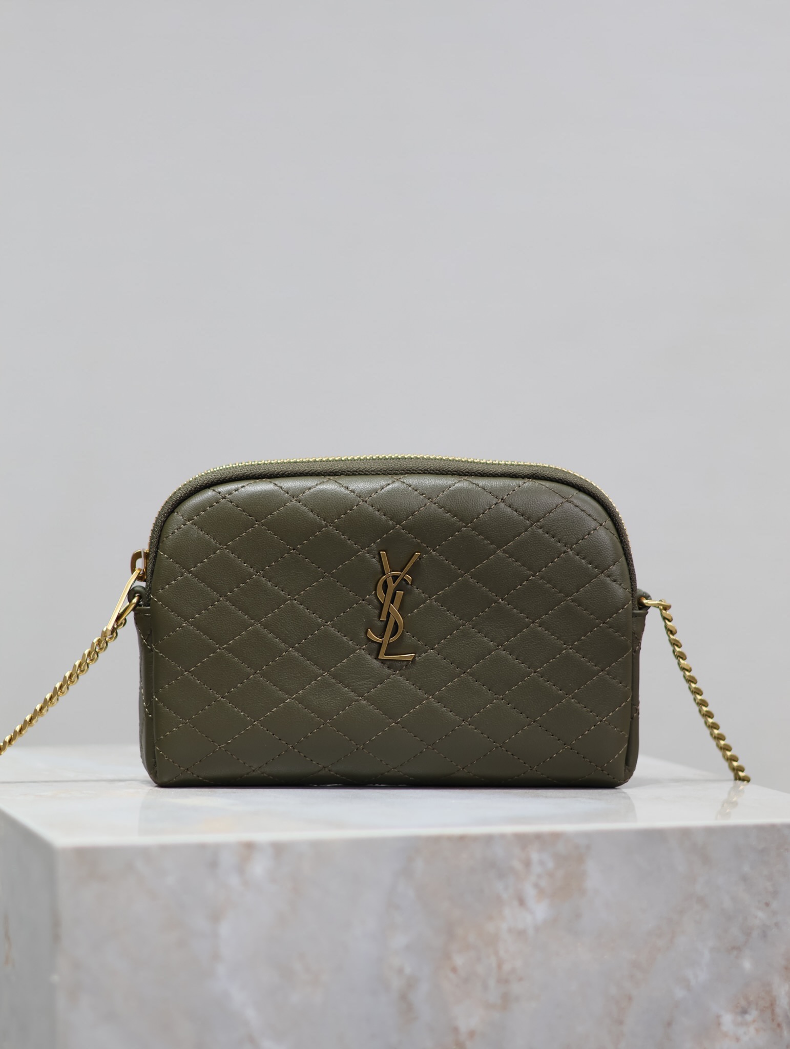 YSL 02899