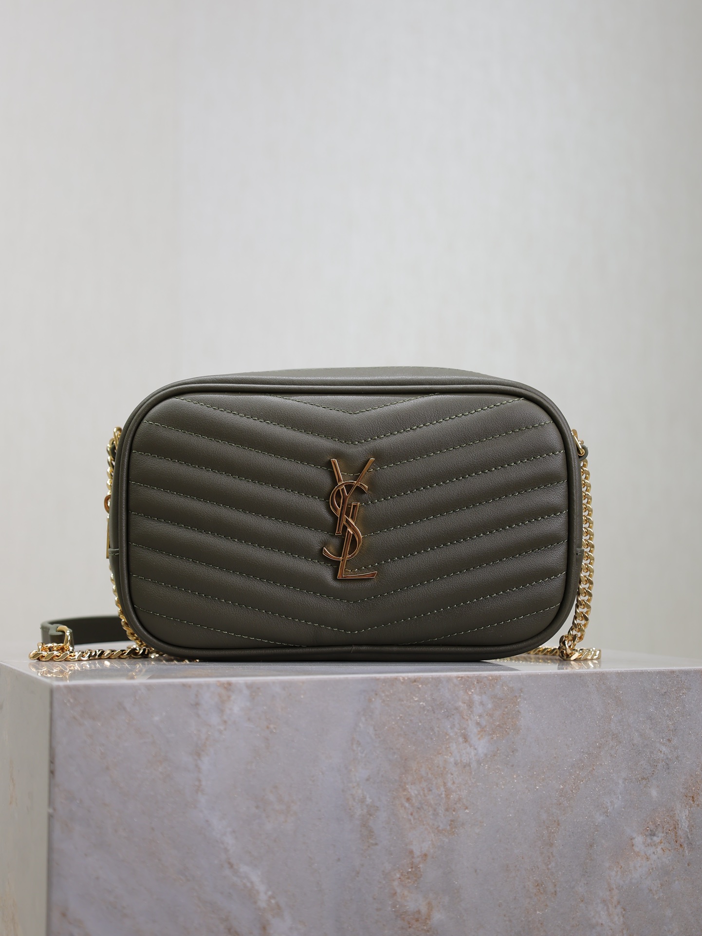 YSL  03029