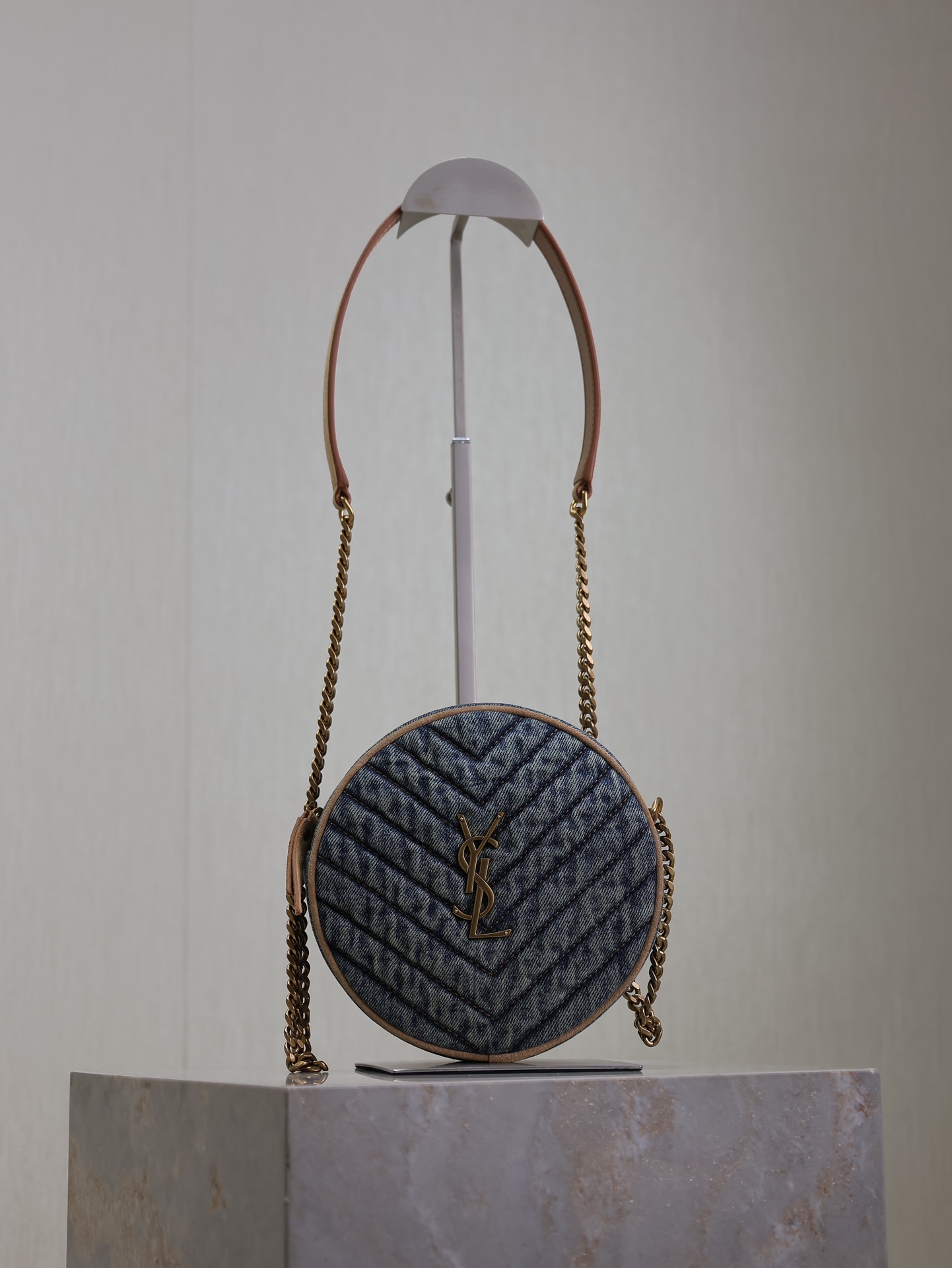 YSL 03469