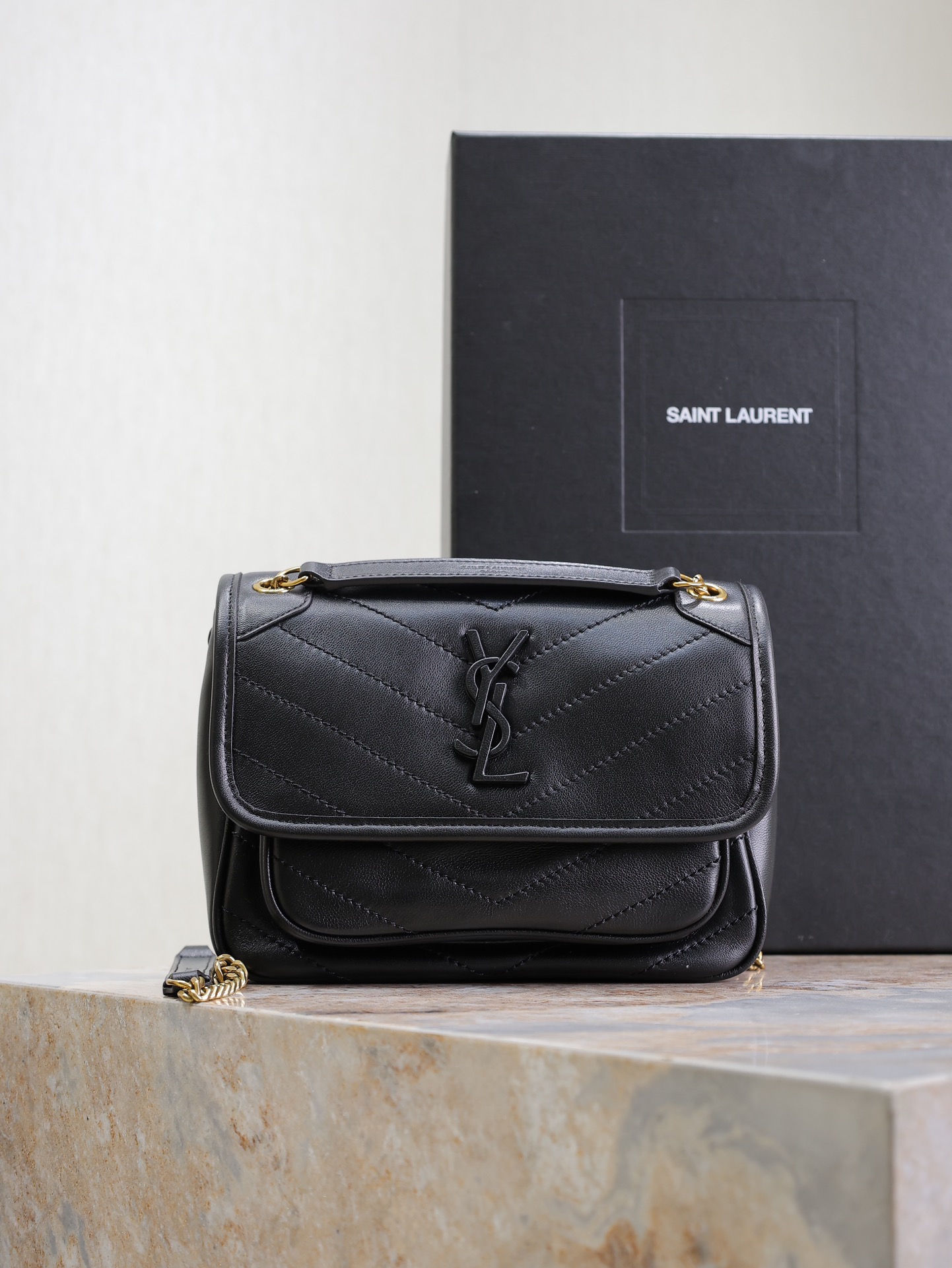 YSL 03639