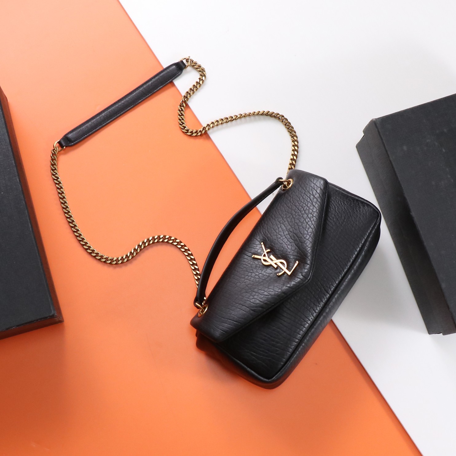 YSL  03929