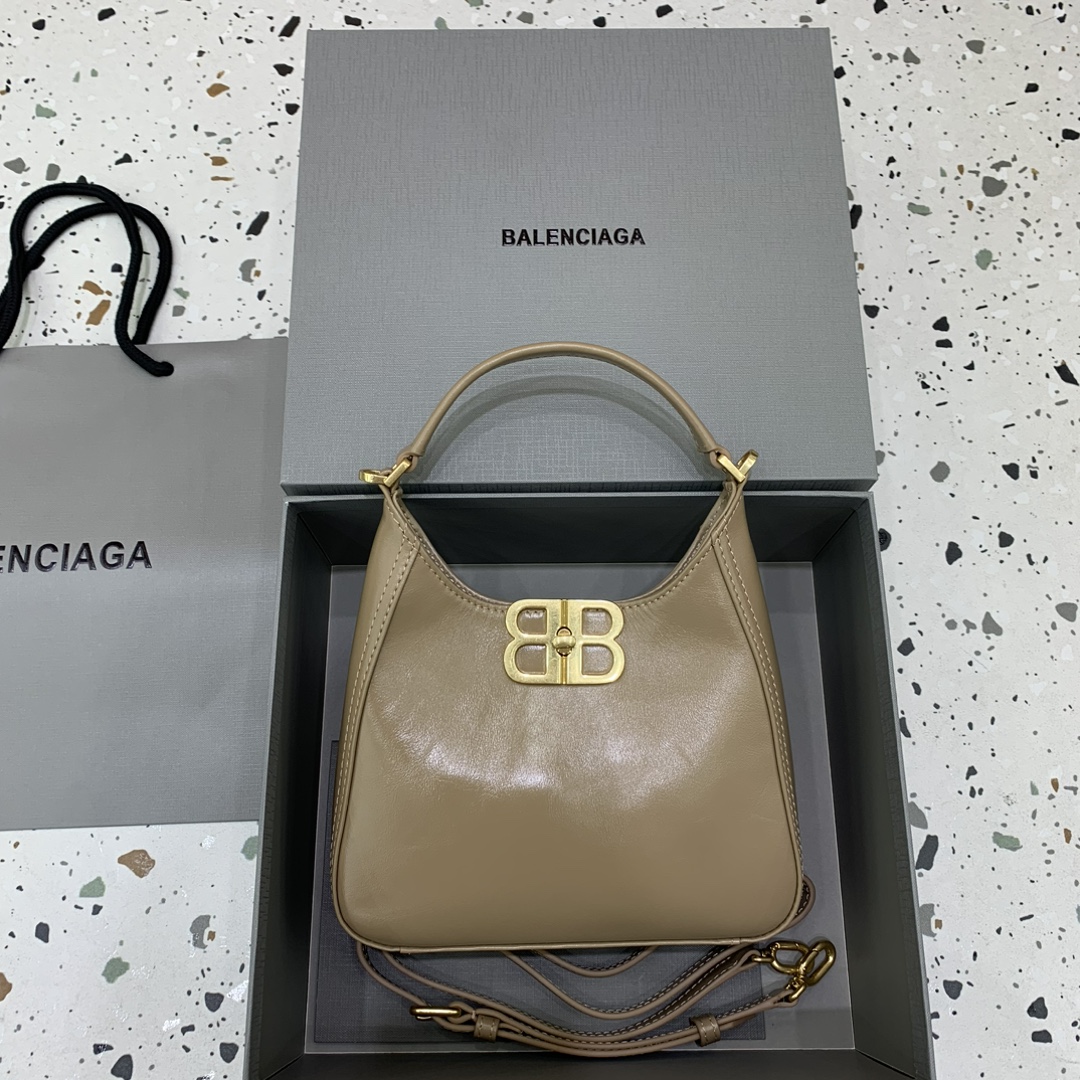 Balenciaga 00418