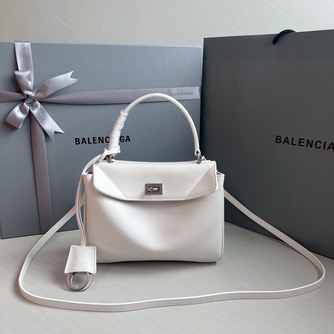 Balenciaga 00479